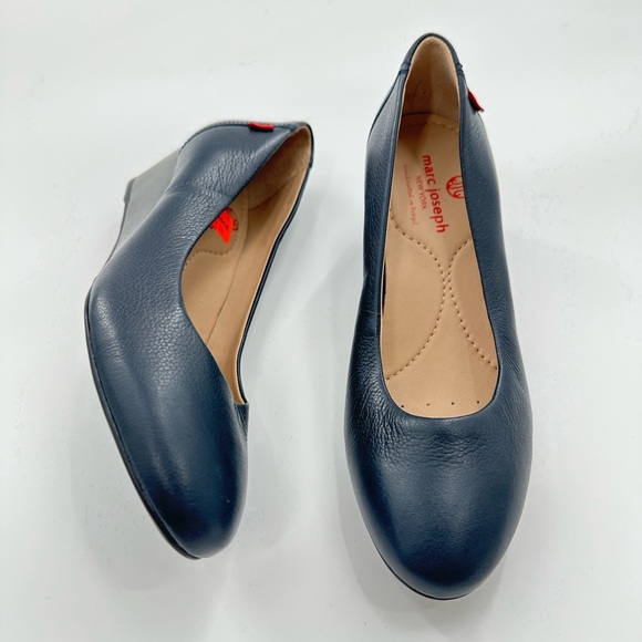 MARC JOSEPH NWOB Prospect Navy Blue Leather Wedge Pumps - Picture 1 of 8